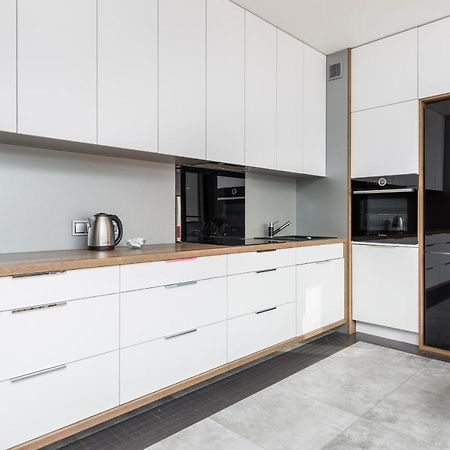 Platan City Centre Apartment By Noclegi Renters سفينويتشي المظهر الخارجي الصورة