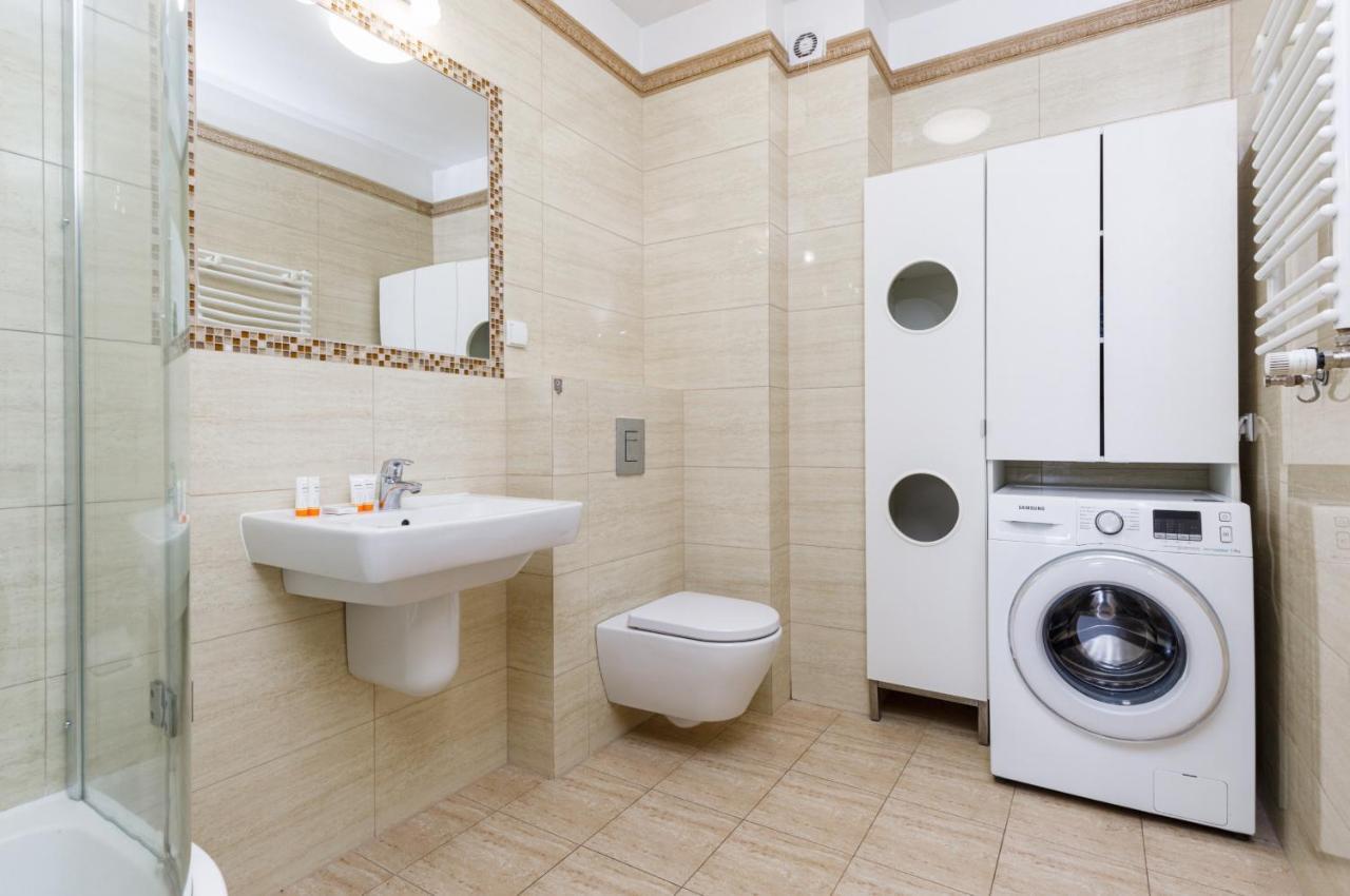 Platan City Centre Apartment By Noclegi Renters سفينويتشي المظهر الخارجي الصورة