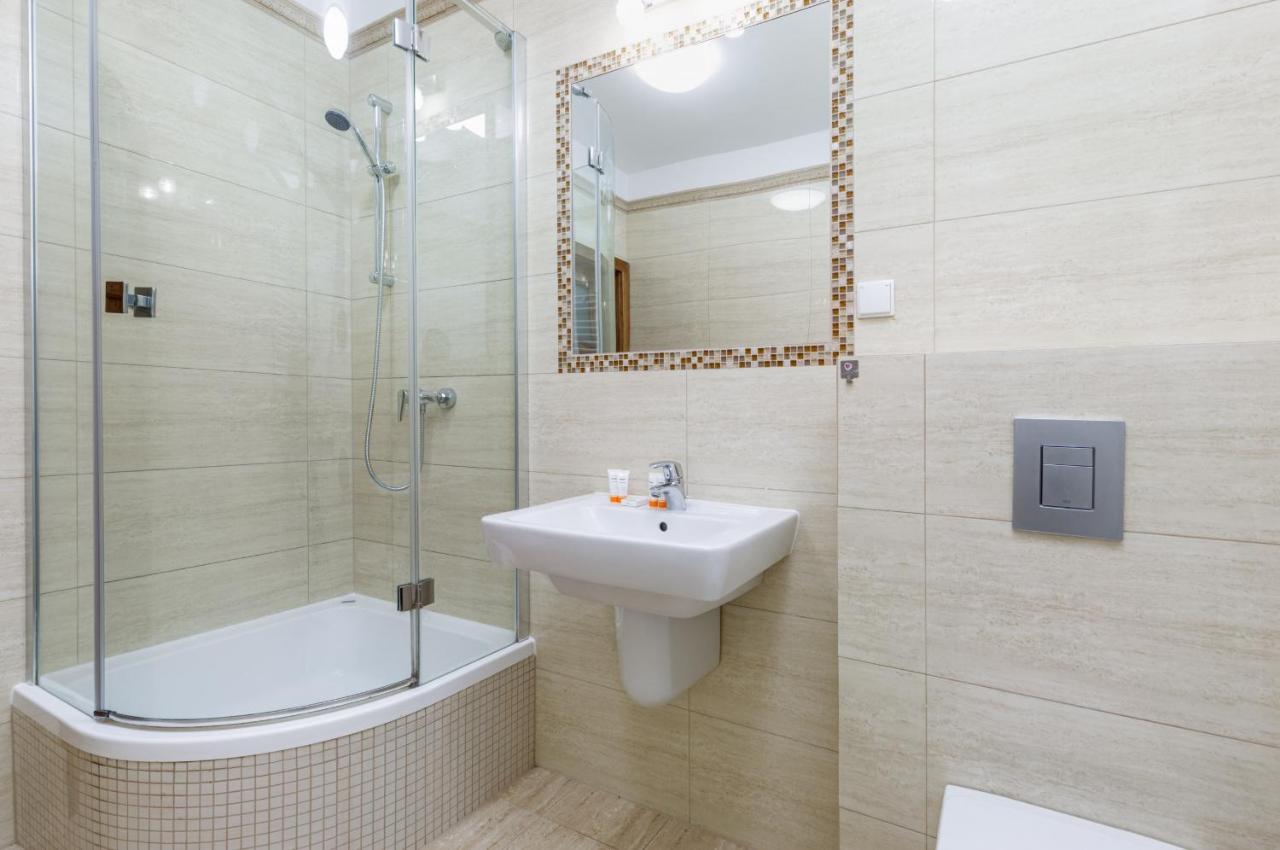 Platan City Centre Apartment By Noclegi Renters سفينويتشي المظهر الخارجي الصورة